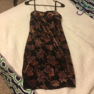 Boutique velvet spaghetti strap dress
